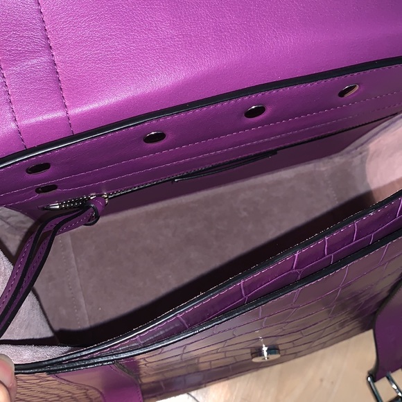 J.W. ANDERSON PURPLE LARGE DISC SATCHEL - Croc - Picture 15 of 16